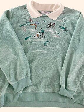 Vintage TanJay Petites Fleece Pullover Sweater – Ice Skating Embroidered Graphic